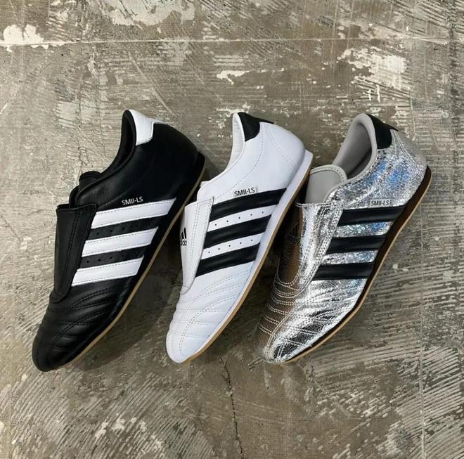 牌色这4双sneakers值得一冲！AG真人中国当「液态银」成春夏潮人招(图16)