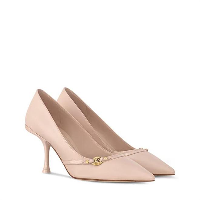 红底鞋揭秘！2025必买10双精品高跟鞋推荐AG真人国际游戏VMAs大奖Rosé同款CL(图6)